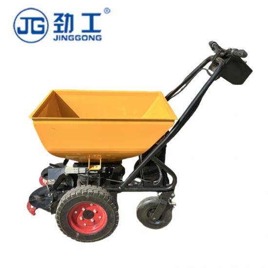 Agricultural fertilizer spreading machine